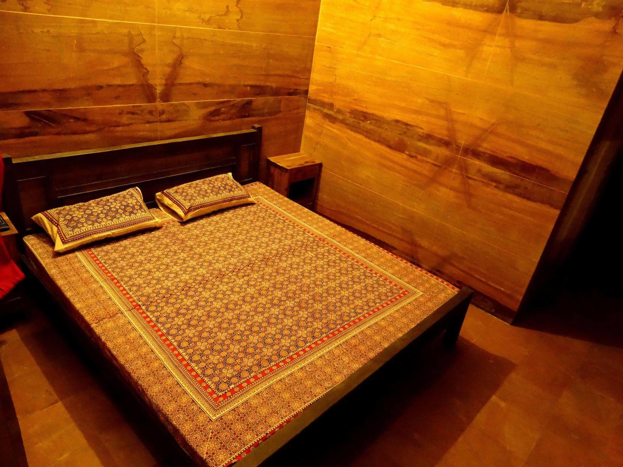 Arya Haveli Hotel Jaisalmer Eksteriør billede