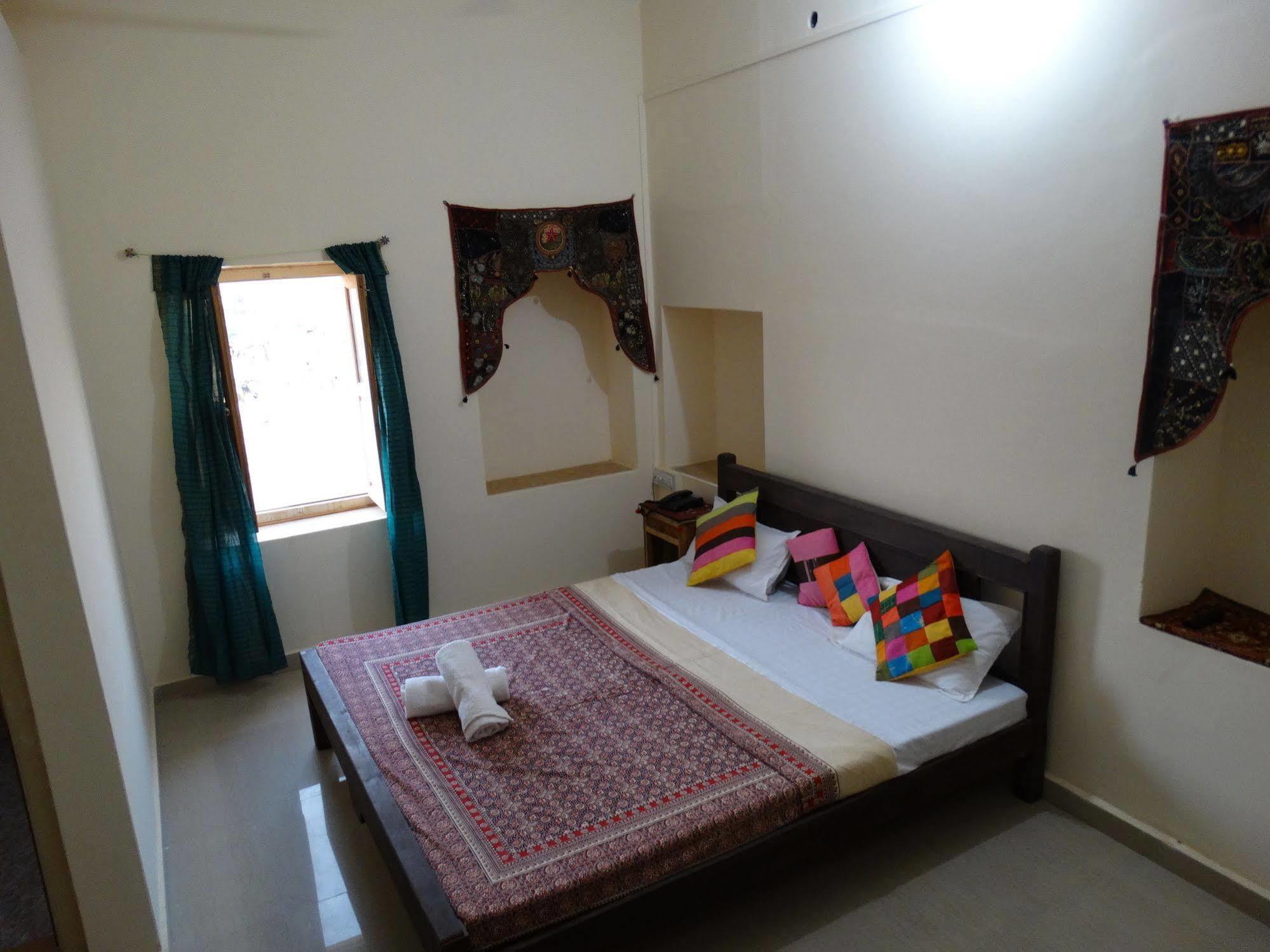 Arya Haveli Hotel Jaisalmer Eksteriør billede